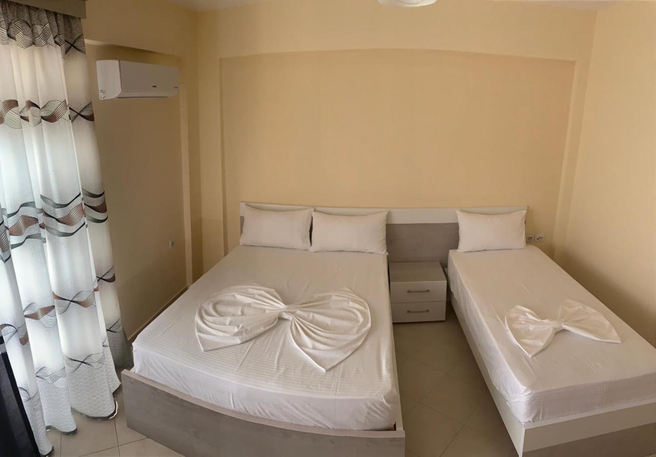 Vila Dasho Sarandë Buitenkant foto