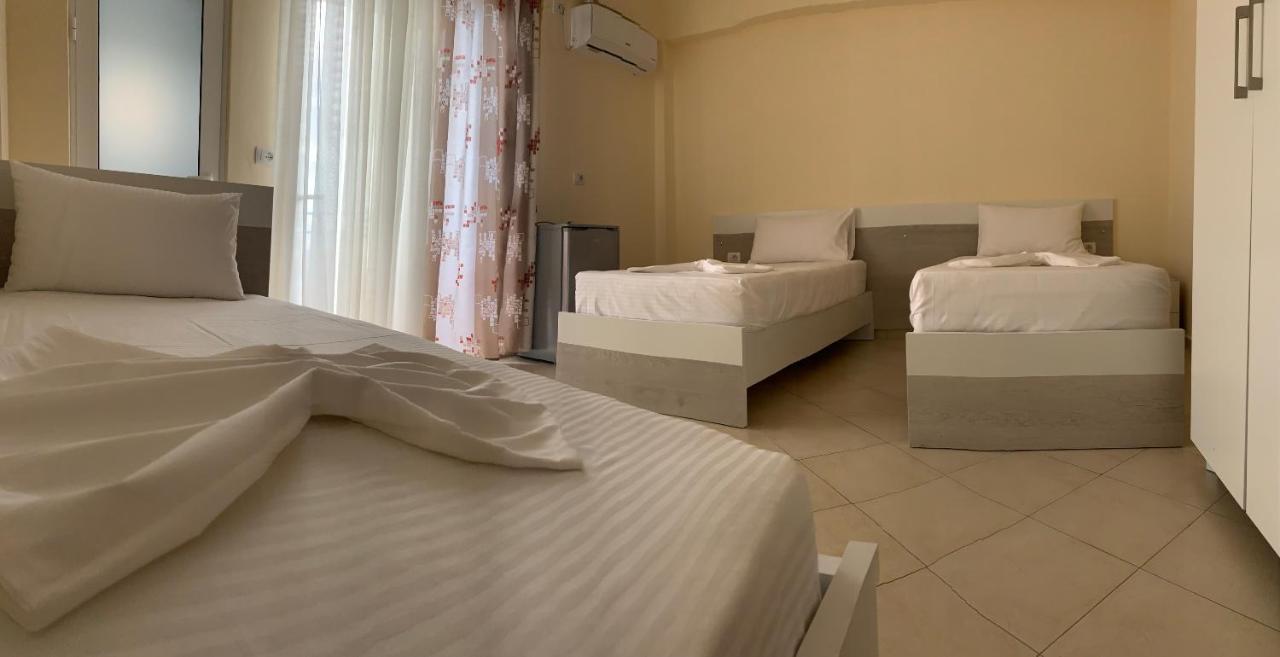 Vila Dasho Sarandë Buitenkant foto
