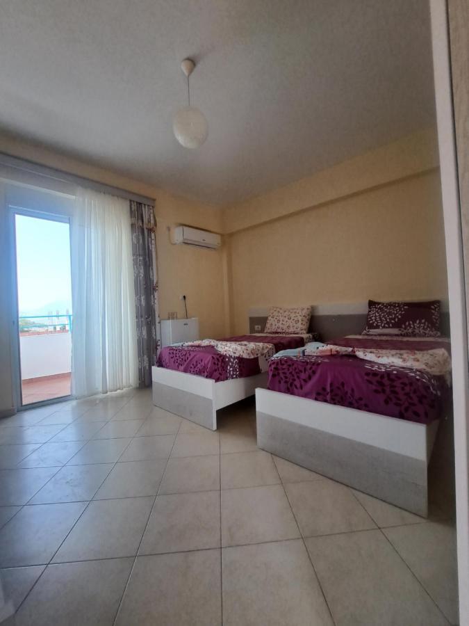 Vila Dasho Sarandë Buitenkant foto